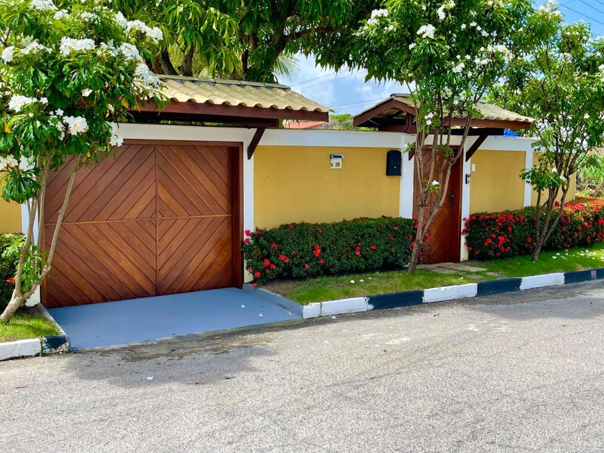 Bangalo De Madeira Em Condominio De Praia Camaçari Exterior foto