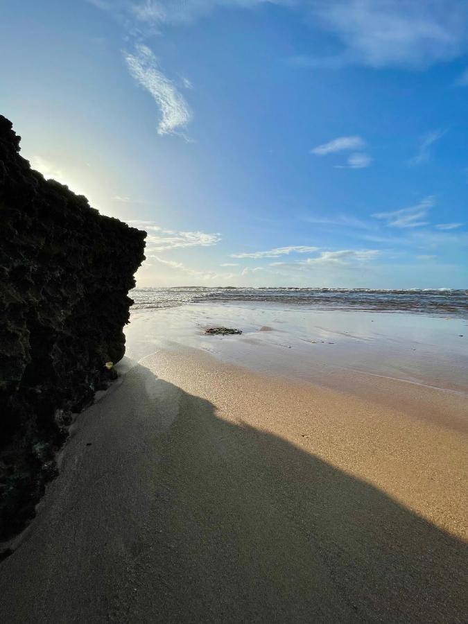 Bangalo De Madeira Em Condominio De Praia Camaçari Exterior foto