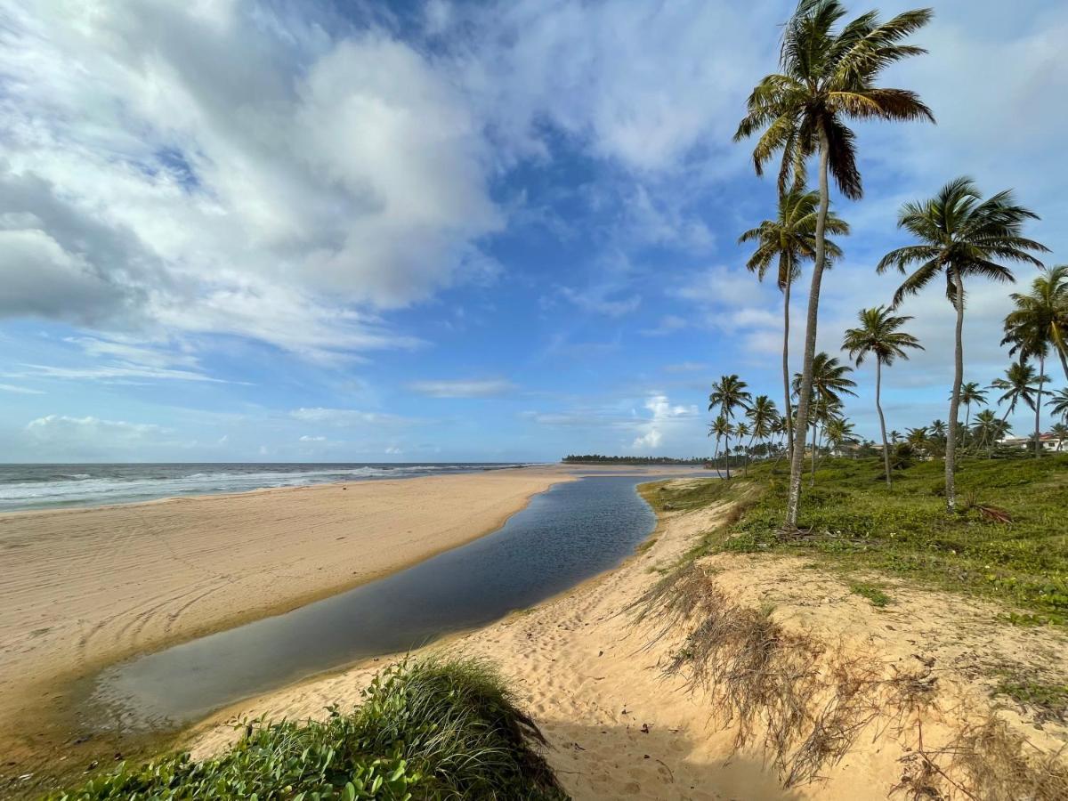 Bangalo De Madeira Em Condominio De Praia Camaçari Exterior foto